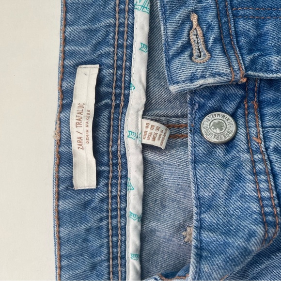 ZARA Light Wash Novelty Embroidered ‘MILANO’ Cropped Jeans Size 8 - Picture 13 of 13